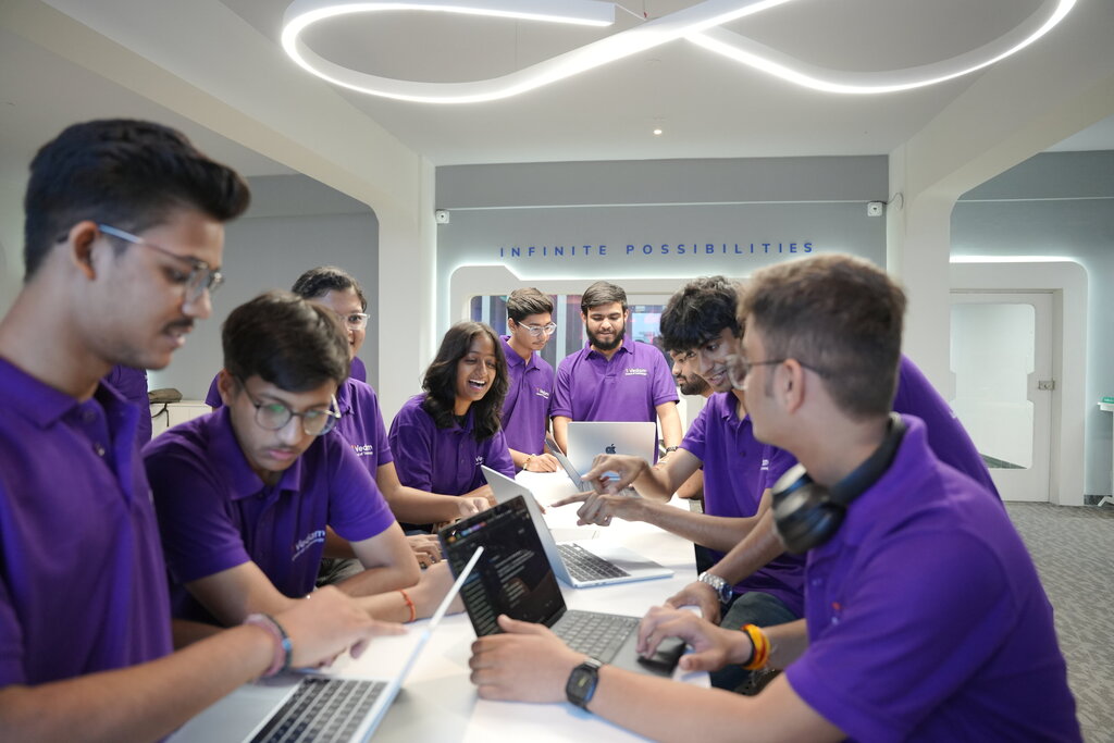 rsz_1rsz_vedam_school_of_technology