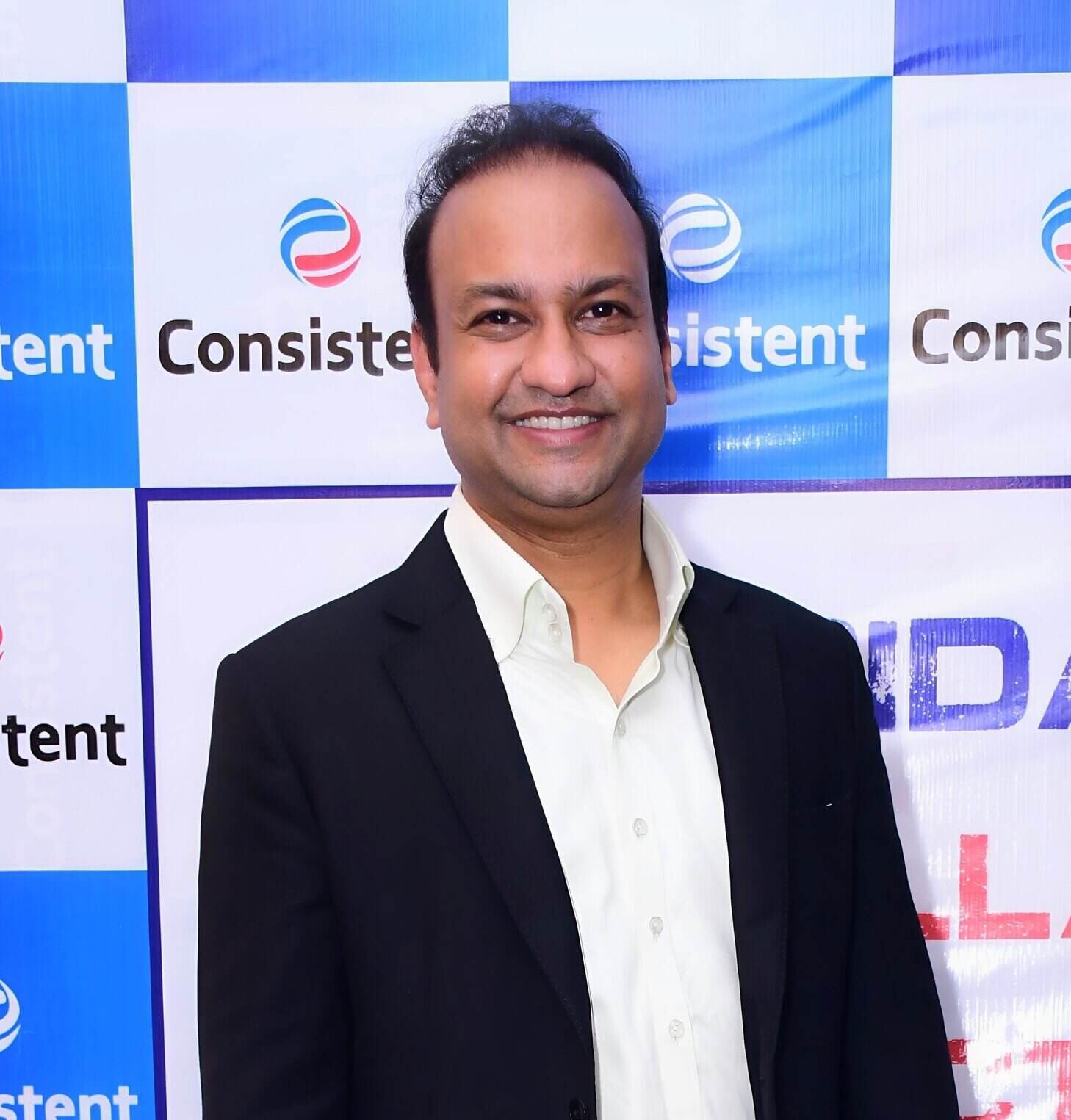 rsz_yogesh_agrawal_cmd_and_co-founder_consistent_infosystems
